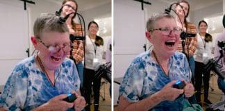 Chip cerebral permite que mulher ‘fale’ 11 anos depois de ser diagnosticada com a mesma doença que matou Stephen Hawking