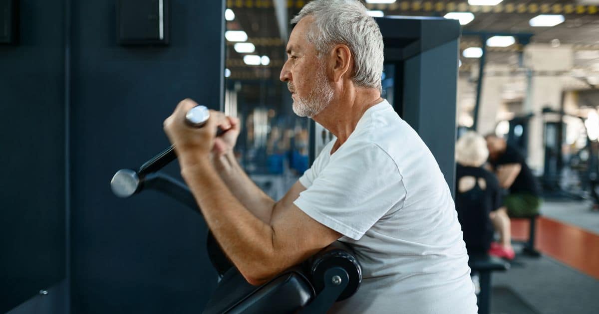 sabiaspalavras.com - Por que focar em ganhar músculos é mais importante do que emagrecer à medida que envelhecemos?