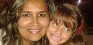 Mãe se forma investigadora e se disfarça para encontrar assassino de sua filha: “Me dediquei 100% por 7 anos”