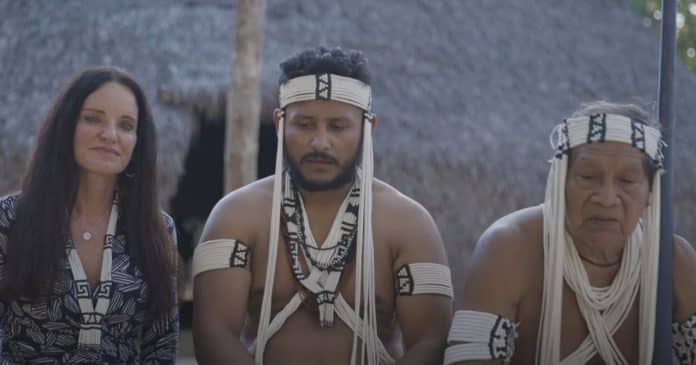 Tribo isolada na Amazônia se conecta à internet e fica viciada em “conteúdo adulto”
