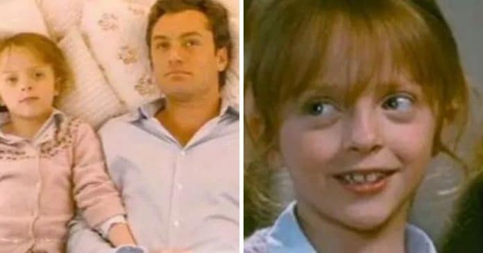 Filha de Jude Law em ‘O Amor Não Tira Férias’ está totalmente irreconhecível 18 anos depois